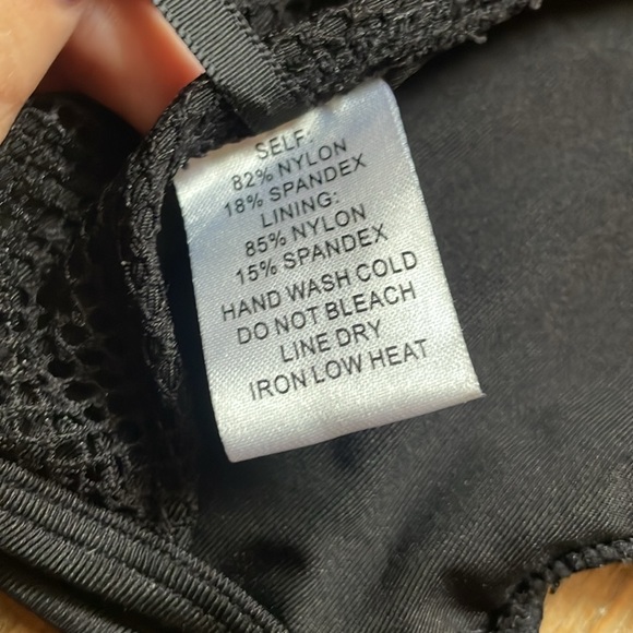 NWOT Fashion Nova cut out bikini size medium - Picture 5 of 5